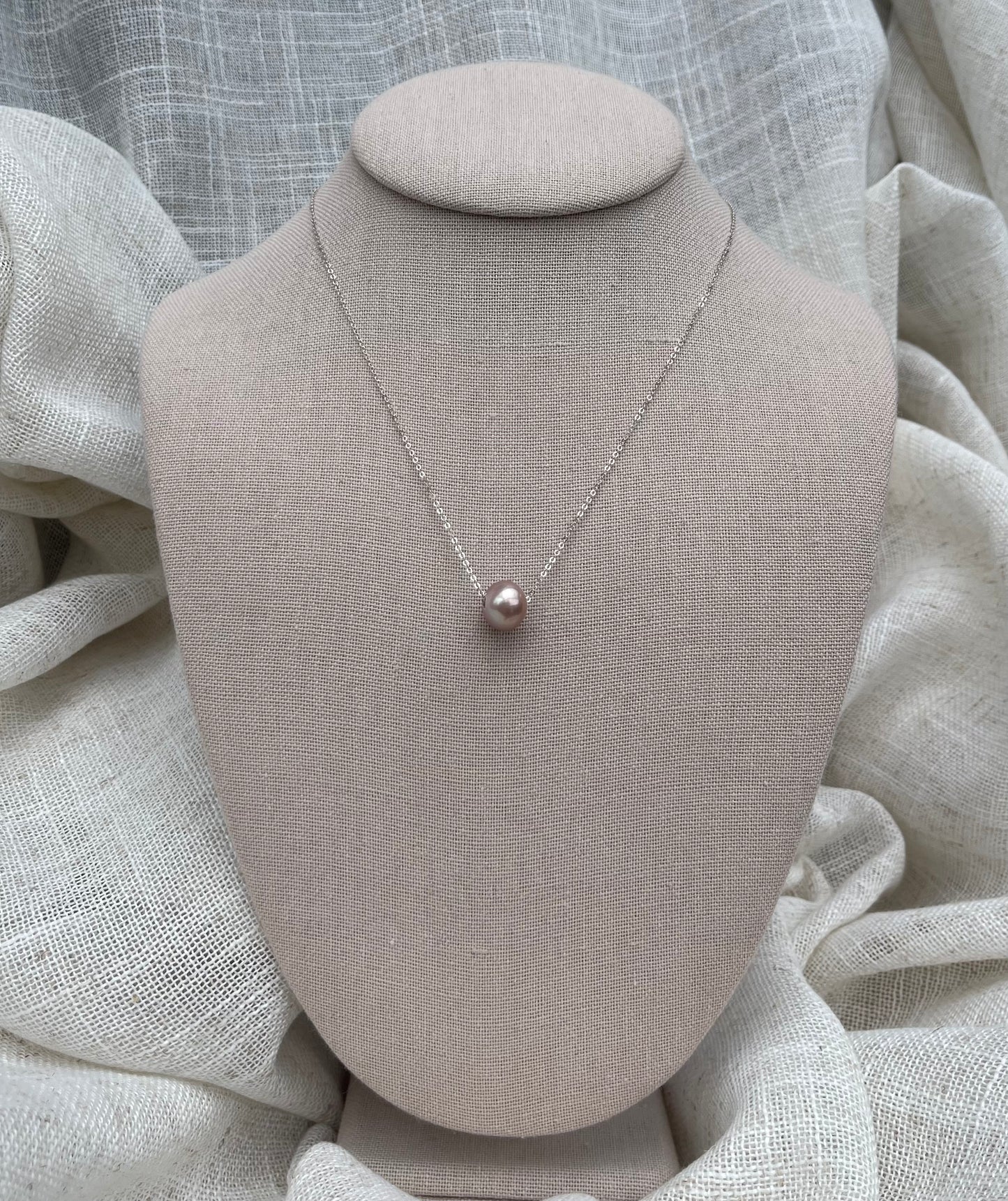 Silver Strand Floating Pearl
